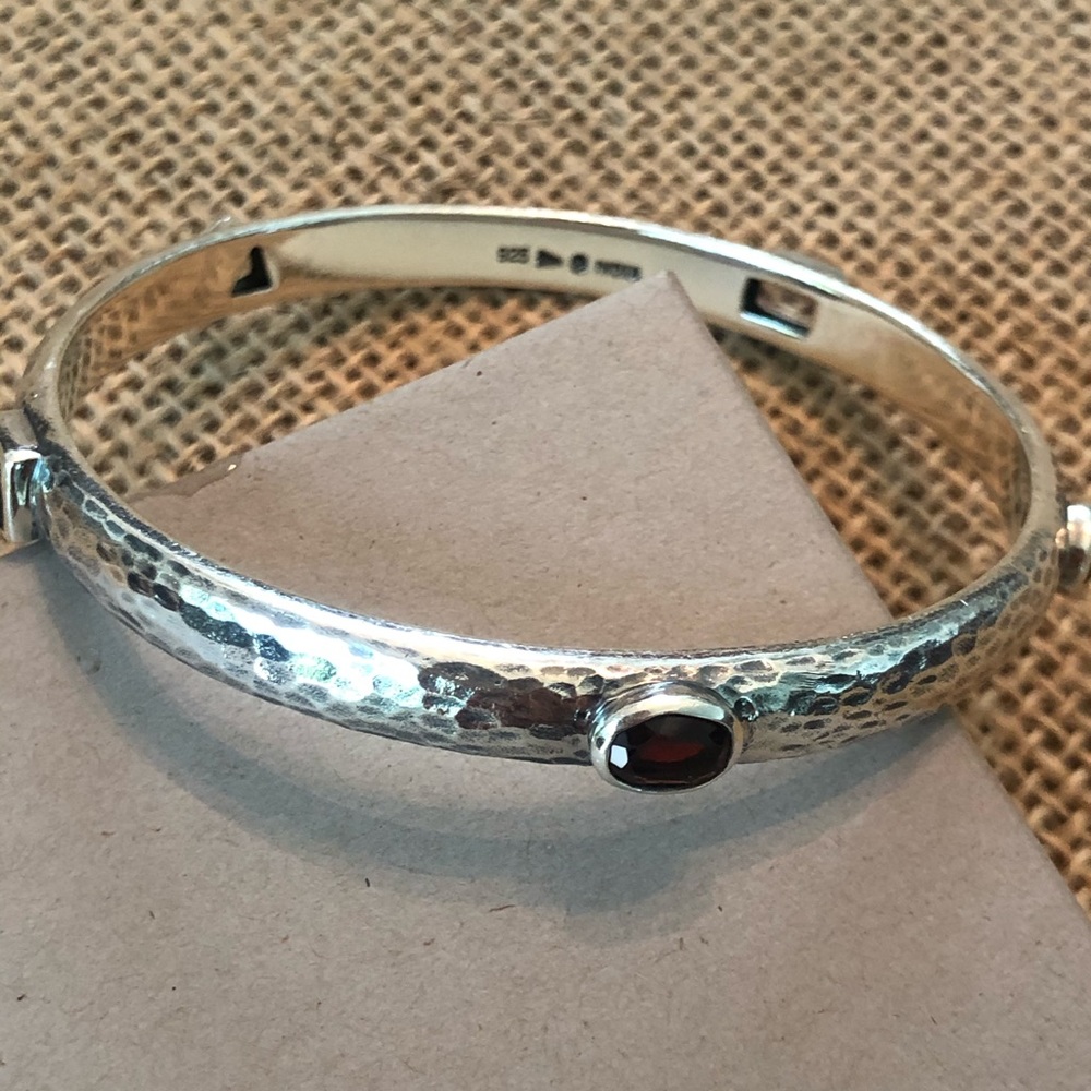 RARE Silpada Hammered .925 Sterling Silver Mixed Gemstone Bangle Bracelet